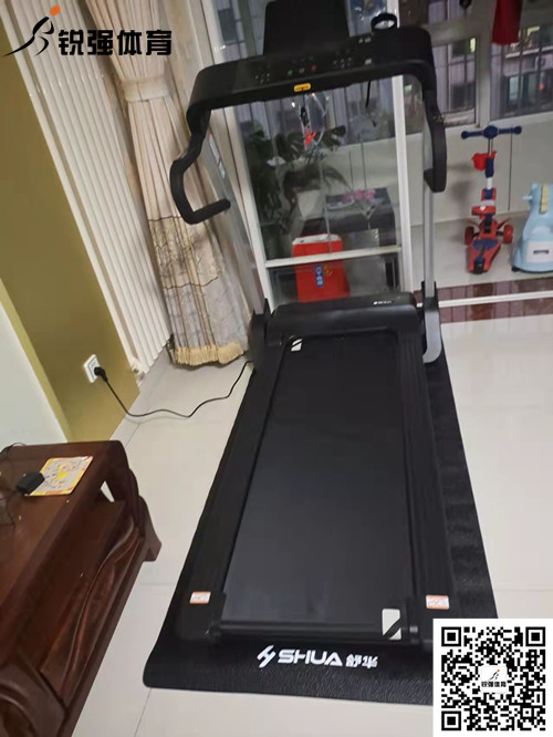 济南某小区业主选购的舒华爱游戏体育-爱游戏（中国）
